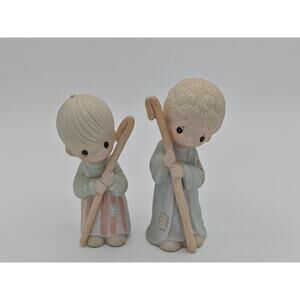 Precious Moments Shepherd Figurines Pair Come Let Us Adore Him Enesco 1979 E2800